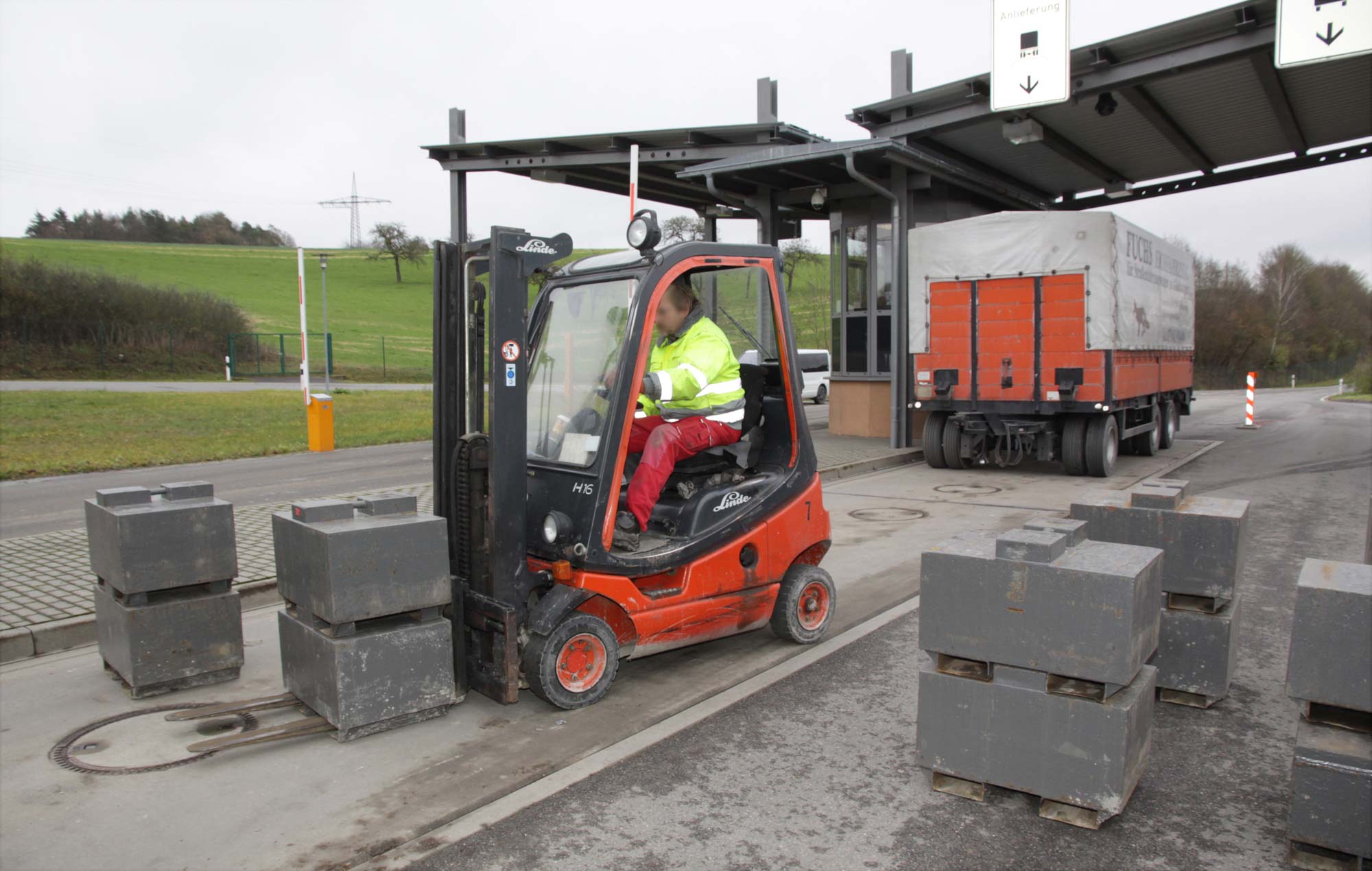 Wartungsarbeiten am Wiegeterminal